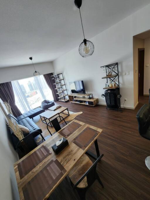 Cozy 1Br In Iconic Tower Apartamento Abu Dhabi Exterior foto