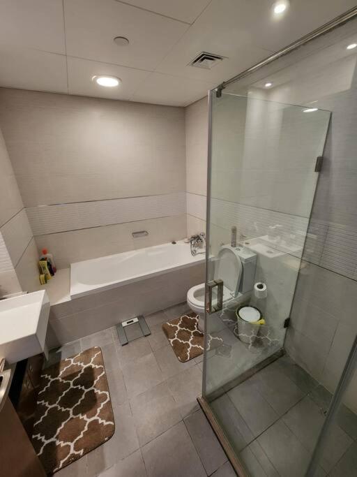 Cozy 1Br In Iconic Tower Apartamento Abu Dhabi Exterior foto
