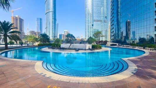 Cozy 1Br In Iconic Tower Apartamento Abu Dhabi Exterior foto